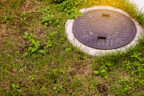 How to: Cleaning Sewage Tanks and Disposing of Sewage