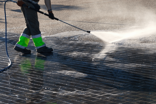 5 Tips for Finding the Right Industrial Cleaning Contractor for Your Project